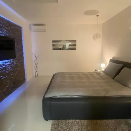 Apartman Loni Slavonski Brod Exterior photo
